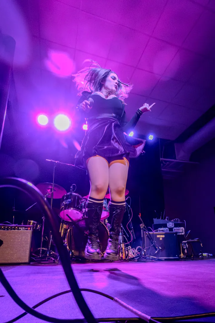 Harley Olivia performing at Them Rising Vol. III.
